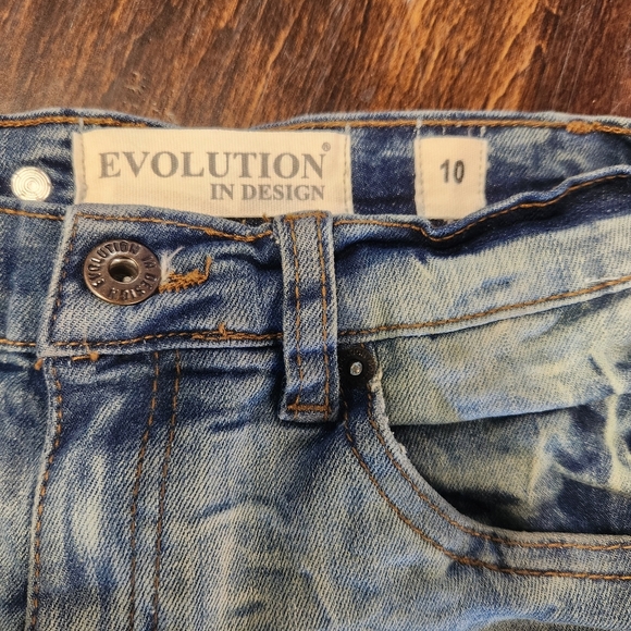 Evolution Jeans - Picture 4 of 4